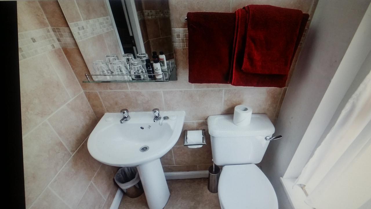 Parkway Guesthouse Дъблин Екстериор снимка