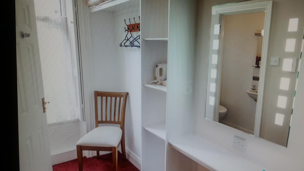 Parkway Guesthouse Дъблин Екстериор снимка