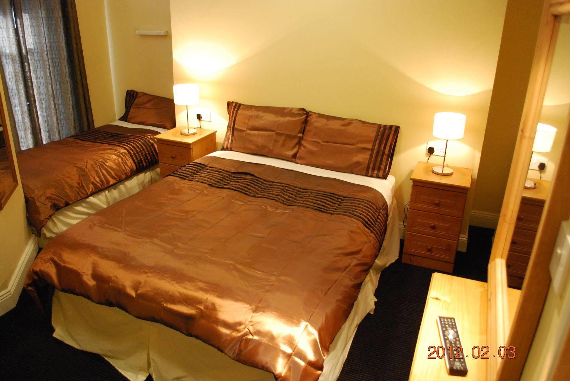 Parkway Guesthouse Дъблин Екстериор снимка